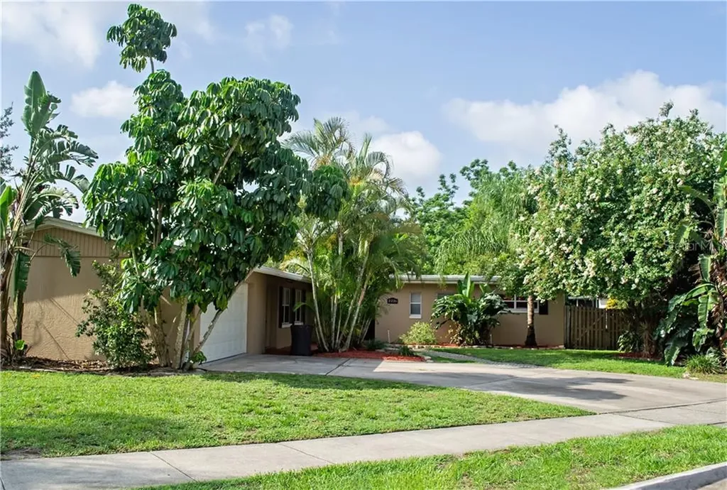 2226 Nela Avenue Belle Isle FL 32809