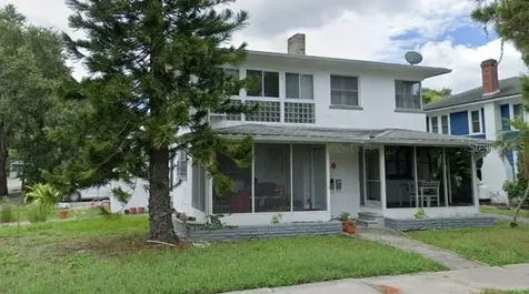 964 Locust Street NE St Petersburg FL 33701