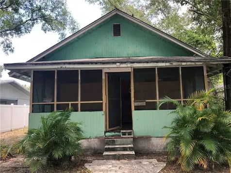 1045 12th Avenue S St Petersburg FL 33705