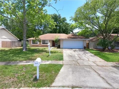5129 Nashville Drive Tampa FL 33624