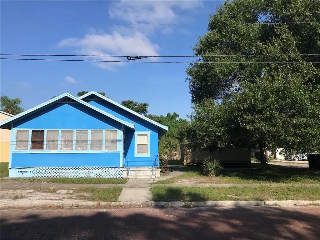 121 24th Street S St Petersburg FL 33712