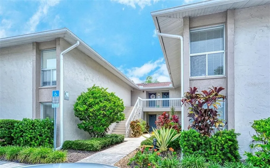 2121 Wood Street Sarasota FL 34237