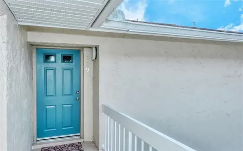 2121 Wood Street Sarasota FL 34237