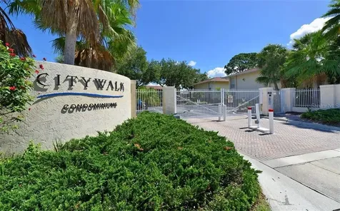 2121 Wood Street Sarasota FL 34237