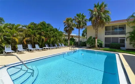 2121 Wood Street Sarasota FL 34237