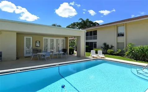 2121 Wood Street Sarasota FL 34237