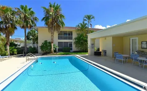2121 Wood Street Sarasota FL 34237