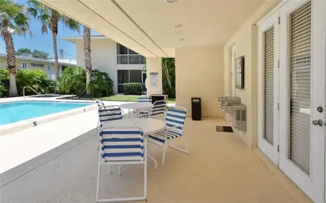 2121 Wood Street Sarasota FL 34237