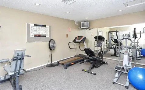 2121 Wood Street Sarasota FL 34237