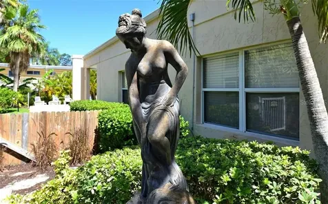 2121 Wood Street Sarasota FL 34237