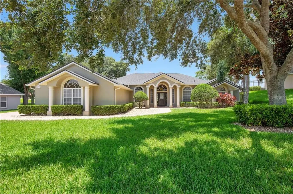 10701 Belo Horizonte Avenue Clermont FL 34711