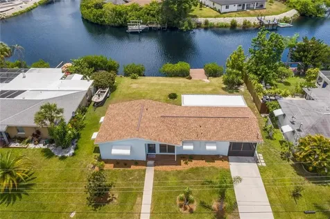 6590 Marius Road North Port FL 34287