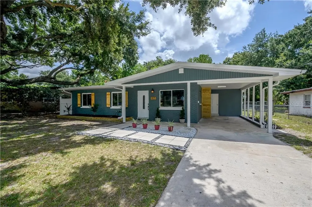 415 Shore Drive E Oldsmar FL 34677