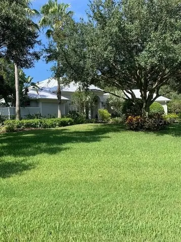7422 Albert Tillinghast Drive Sarasota FL 34240