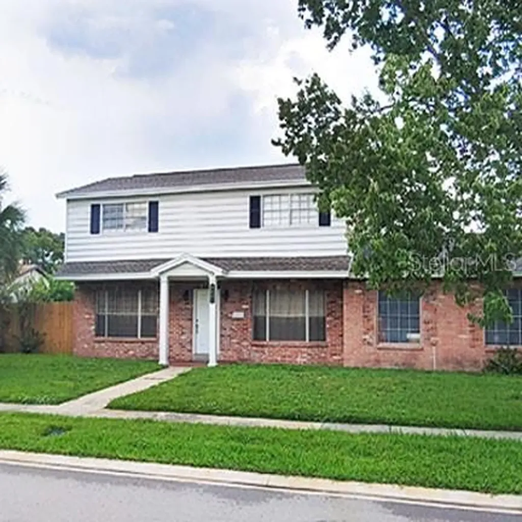 8401 Lopez Drive Tampa FL 33615