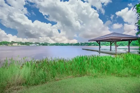 13529 Bay Lake Lane Tampa FL 33618