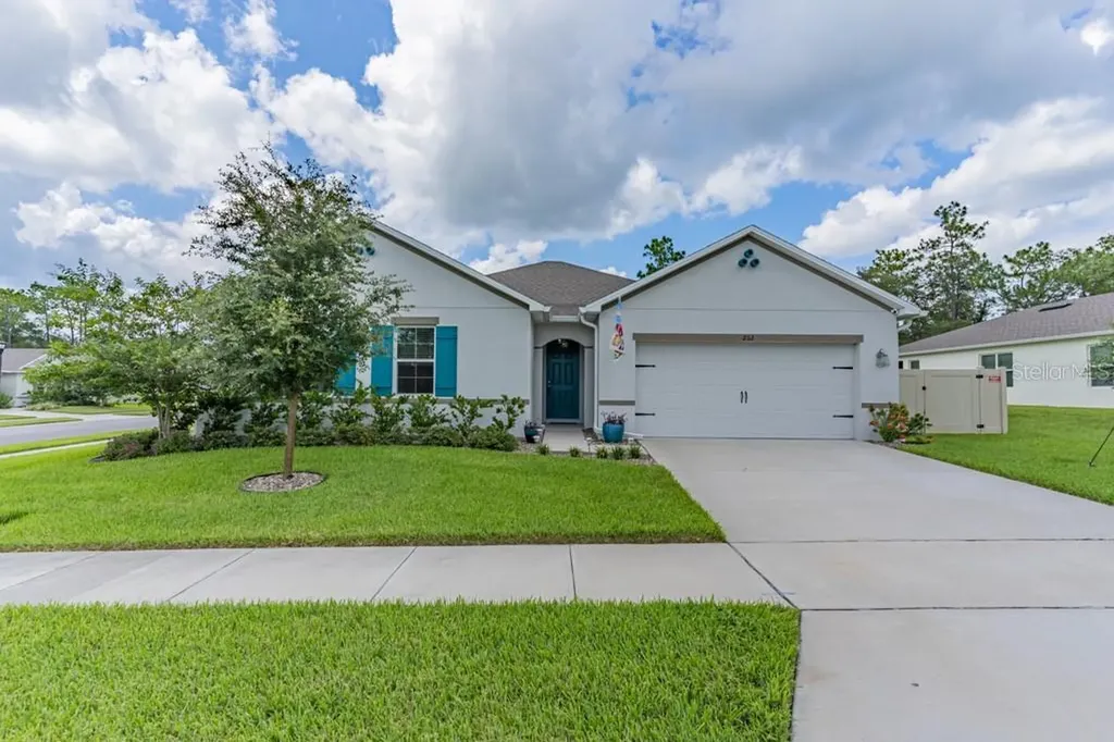 202 Wood Hollow Road Deland FL 32724