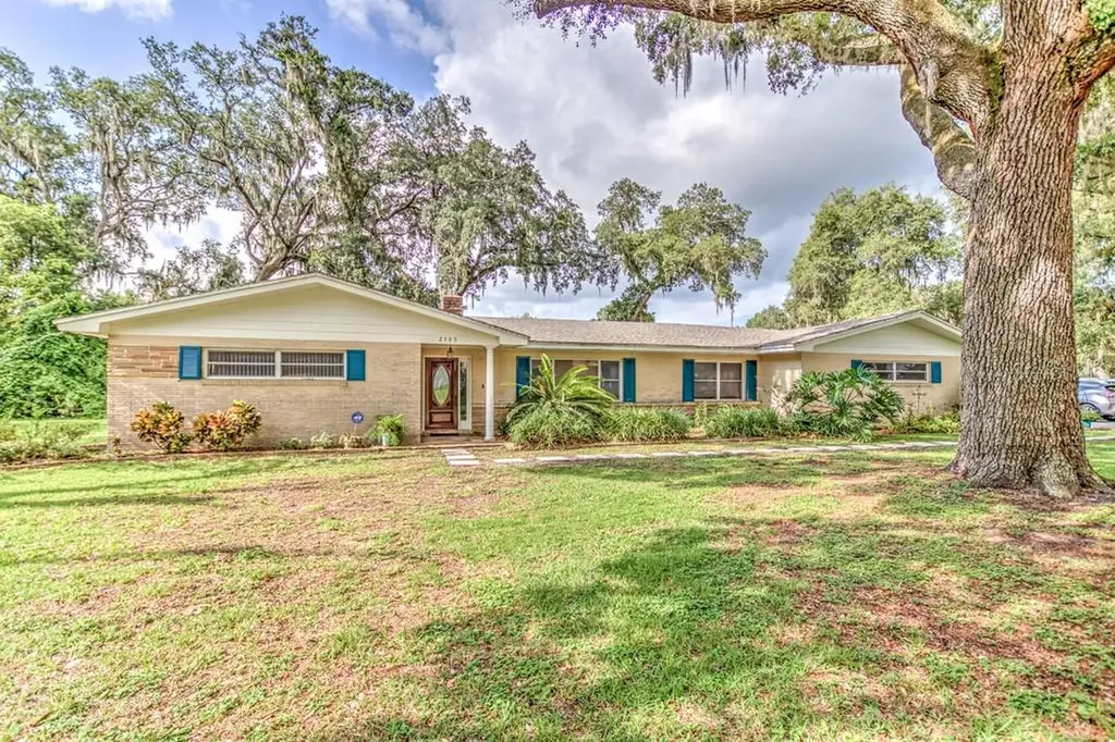 2705 Dorene Drive Plant City FL 33563