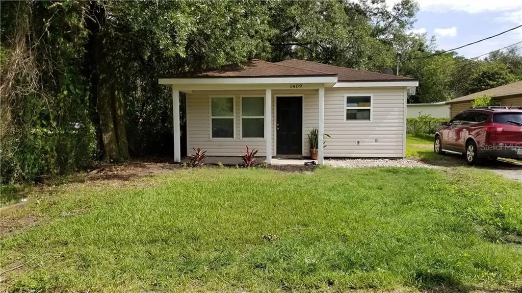 1409 Drane Street SE Plant City FL 33563