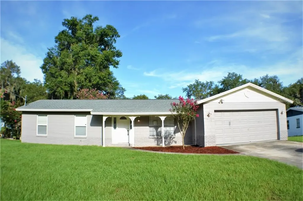 808 Margaret Drive Seffner FL 33584