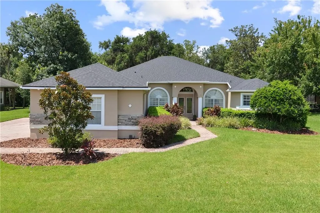 813 Grey Heron Place Chuluota FL 32766
