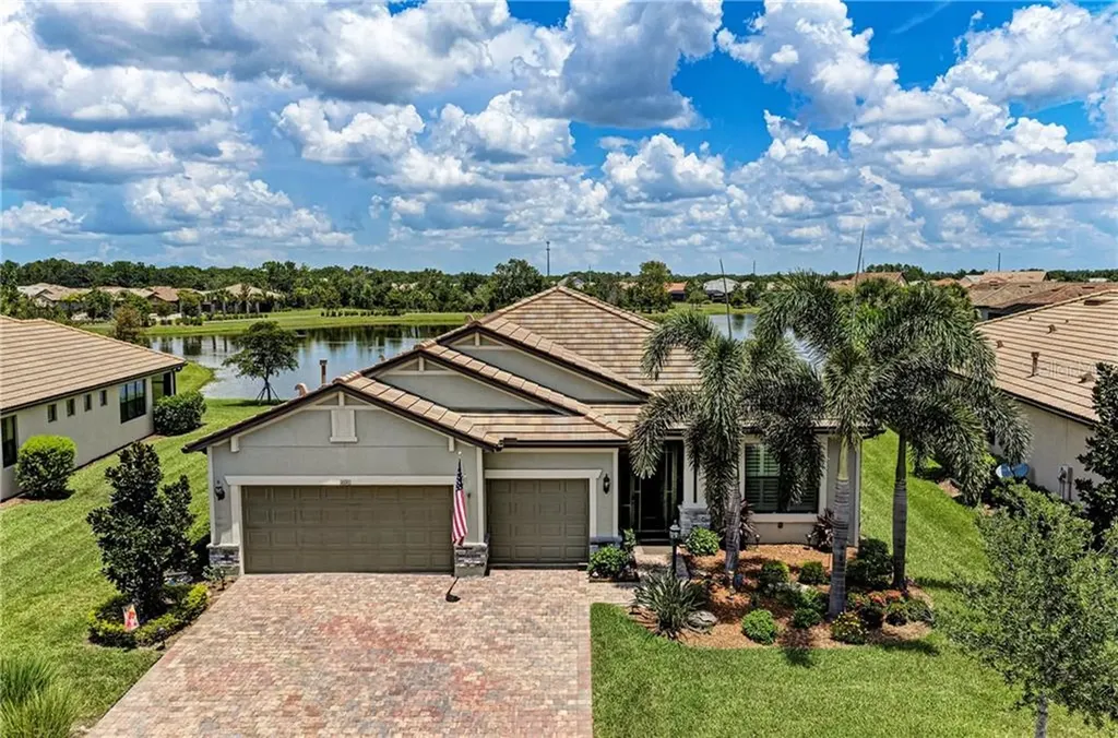 16911 Loudon Place Bradenton FL 34202