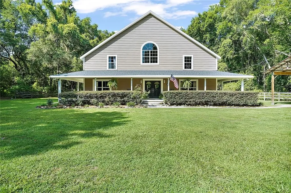 945 NE 130th Avenue Oxford FL 34484
