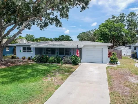 10801 Valencia Terrace Seminole FL 33772