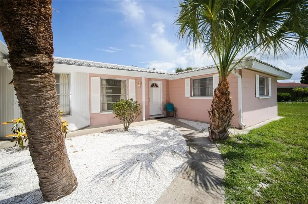 1743 Billings Street Sarasota FL 34231