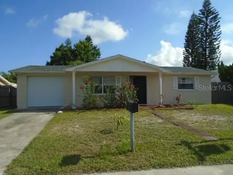3105 Atlantis Drive Holiday FL 34691