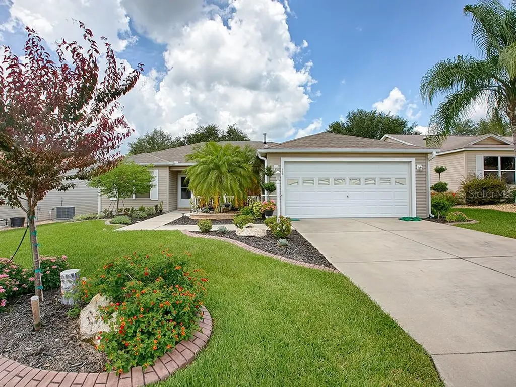 940 Kenova Avenue The Villages FL 32162