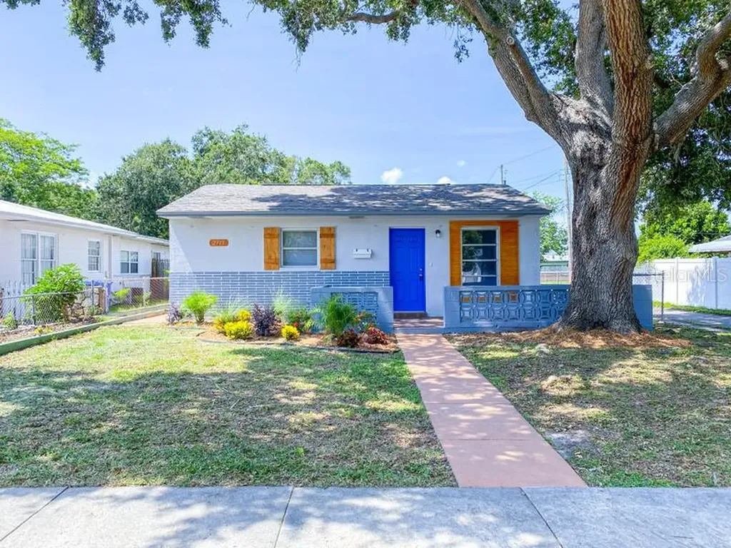 2519 39th Avenue N St Petersburg FL 33714