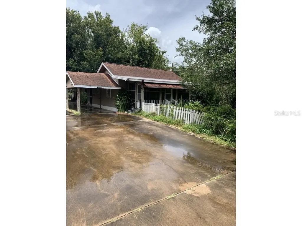 1710 Main Street Valrico FL 33594