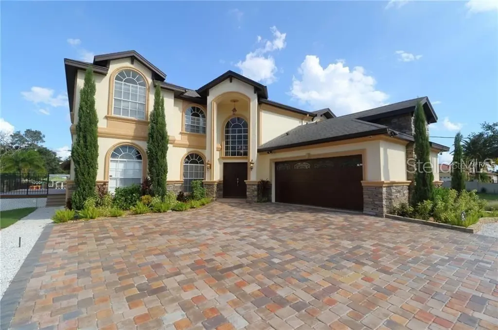 5119 Troydale Road Tampa FL 33615