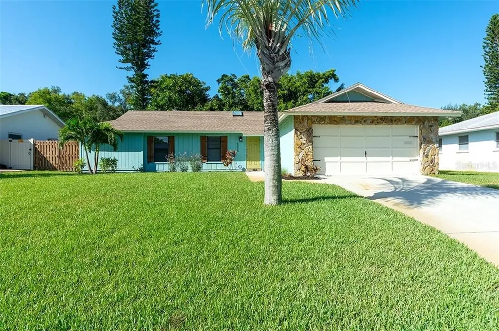 6905 23rd Avenue W Bradenton FL 34209