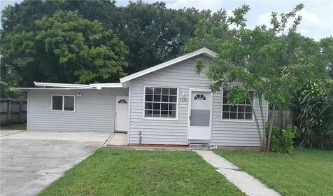 4220 40th Street N St Petersburg FL 33714