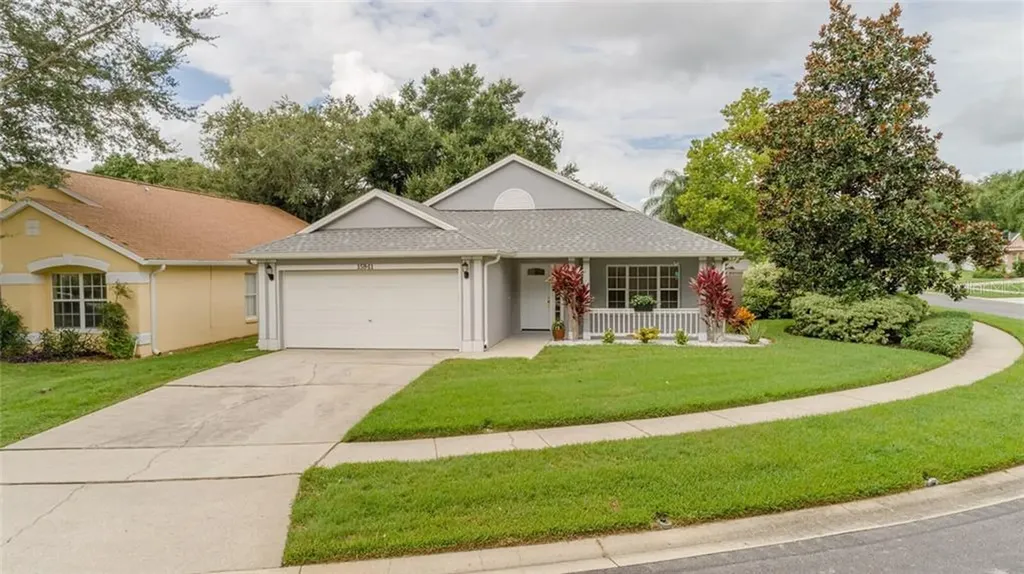 15941 Autumn Glen Avenue Clermont FL 34714