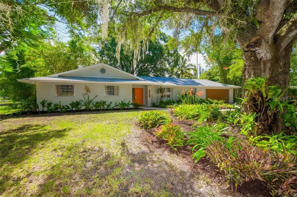 4840 Eastchester Drive Sarasota FL 34234