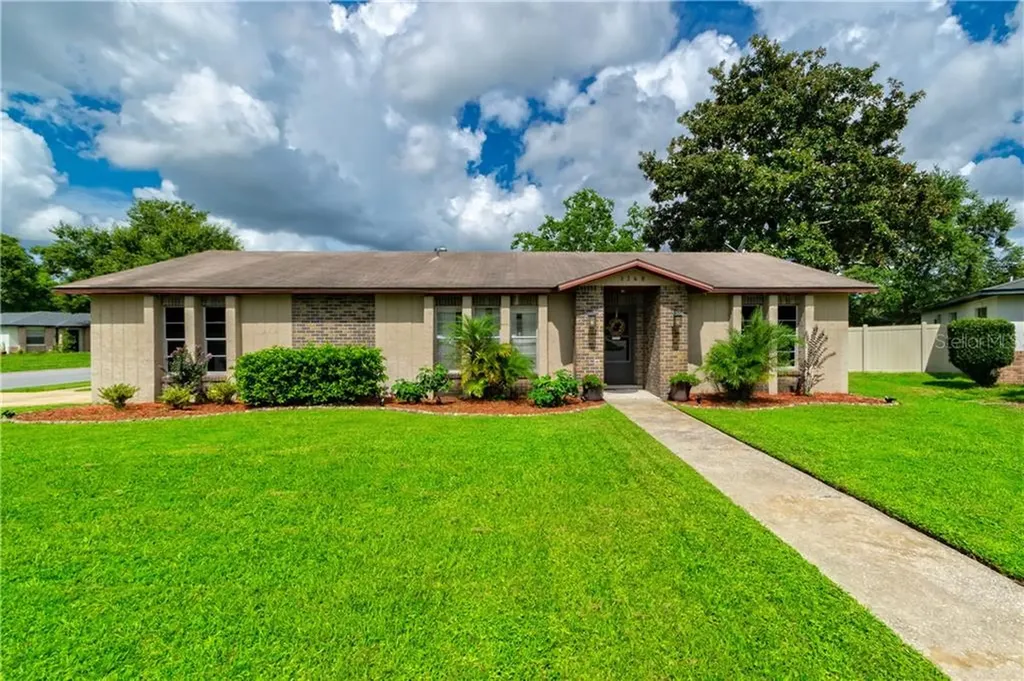 3268 Taos Court Orlando FL 32829