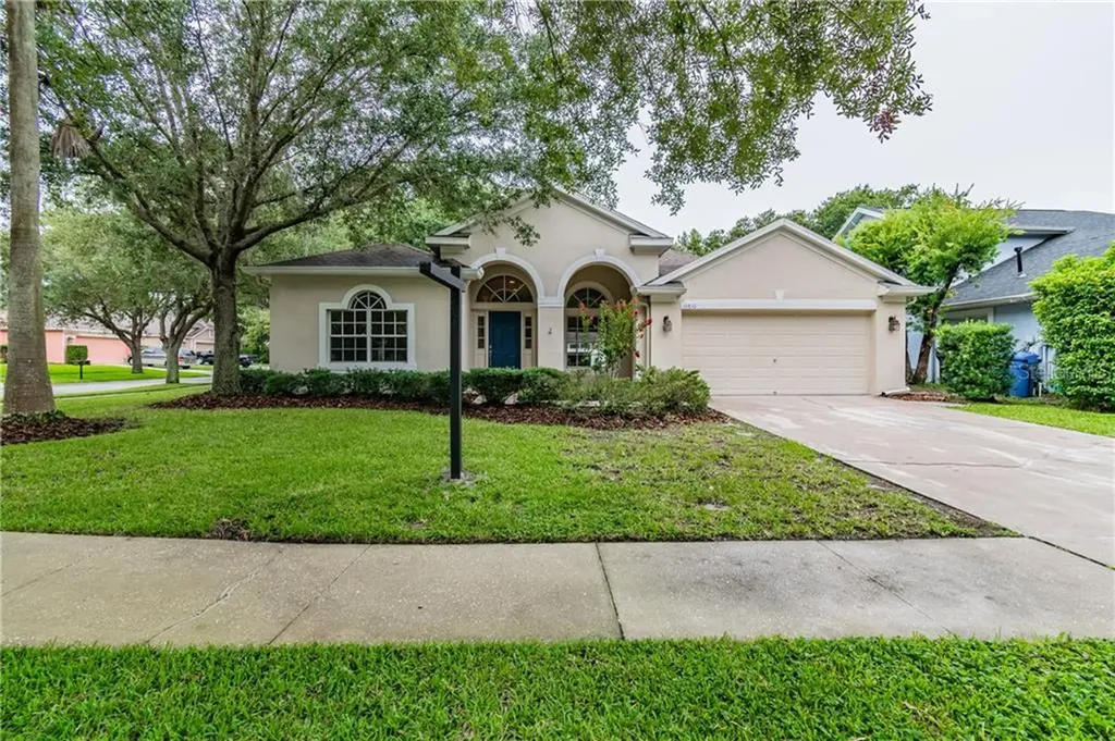 16810 Falconridge Road Lithia FL 33547