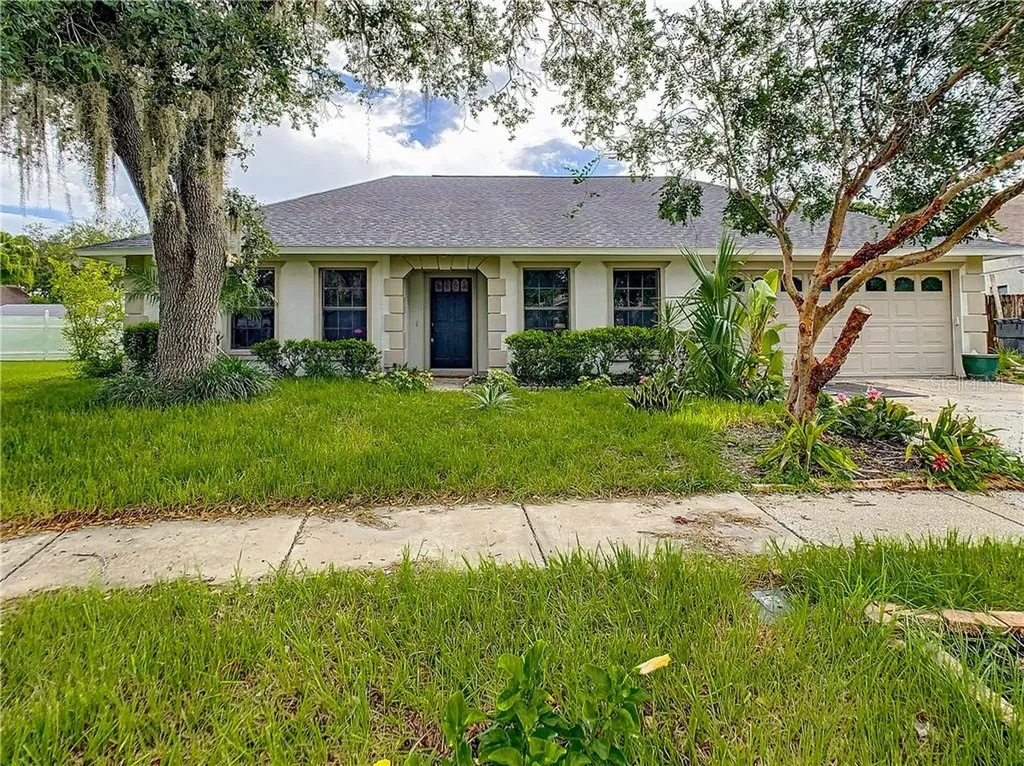 18304 Big Pond Way Tampa FL 33647