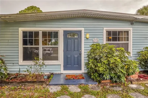 6710 Kingswood Drive N St Petersburg FL 33702