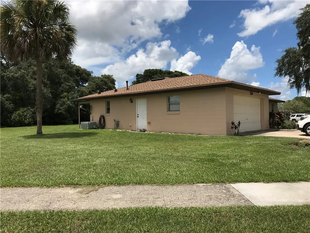 2148 Austin Avenue Deltona FL 32738