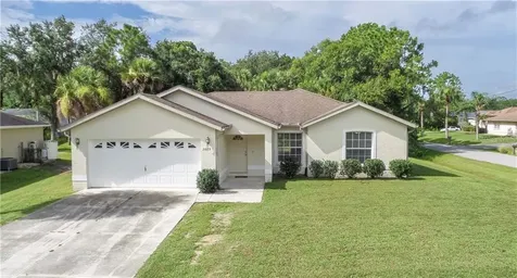 3889 Coquina Avenue North Port FL 34286