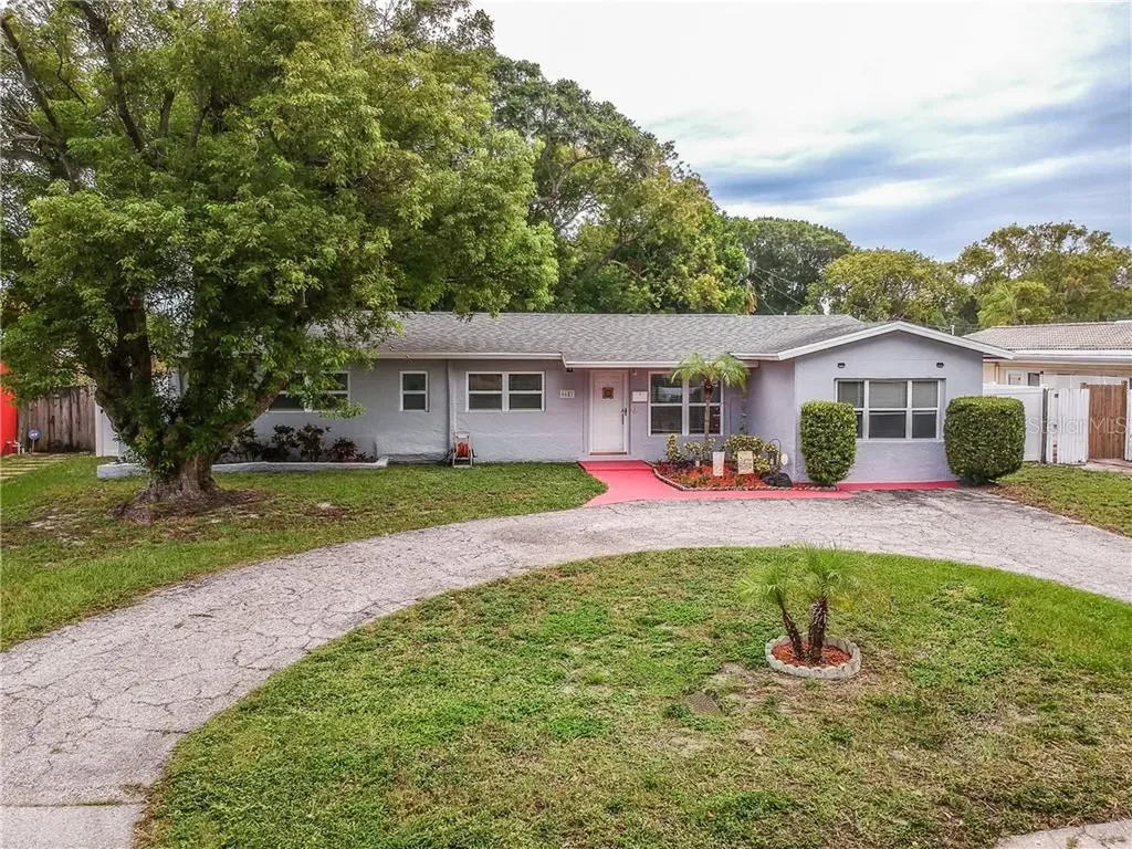 6681 31st Avenue N St Petersburg FL 33710