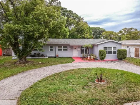 6681 31st Avenue N St Petersburg FL 33710