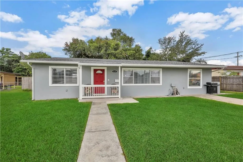 676 Avenue K SE Winter Haven FL 33880