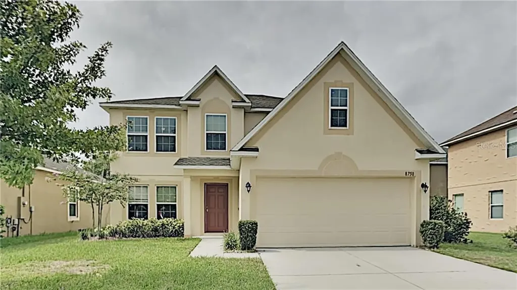 8758 Isla Bella Drive Orlando FL 32818