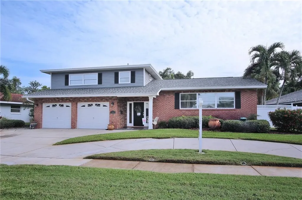 1070 Eden Isle Drive NE St Petersburg FL 33704