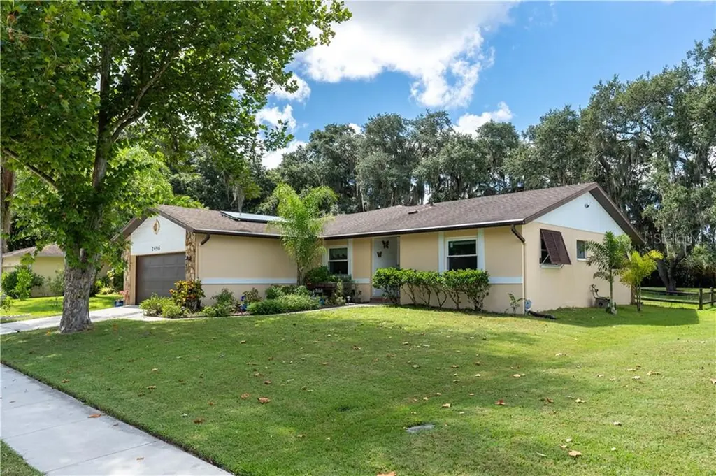 2496 S Scarlet Oak Court Sarasota FL 34232
